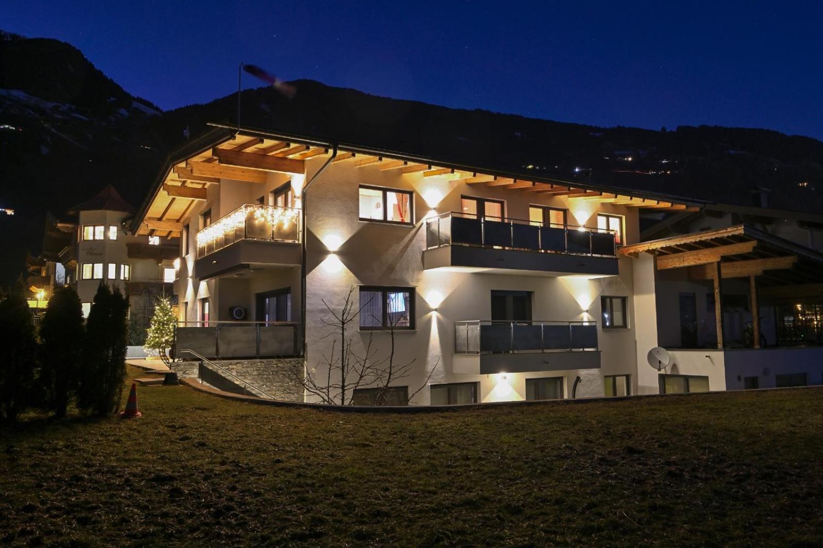 Alpinjuwel In Hippach Apartment ภายนอก รูปภาพ