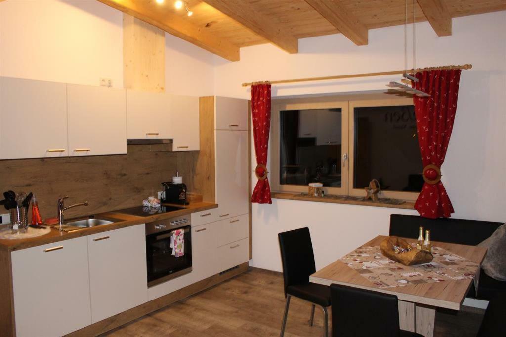 Alpinjuwel In Hippach Apartment ภายนอก รูปภาพ