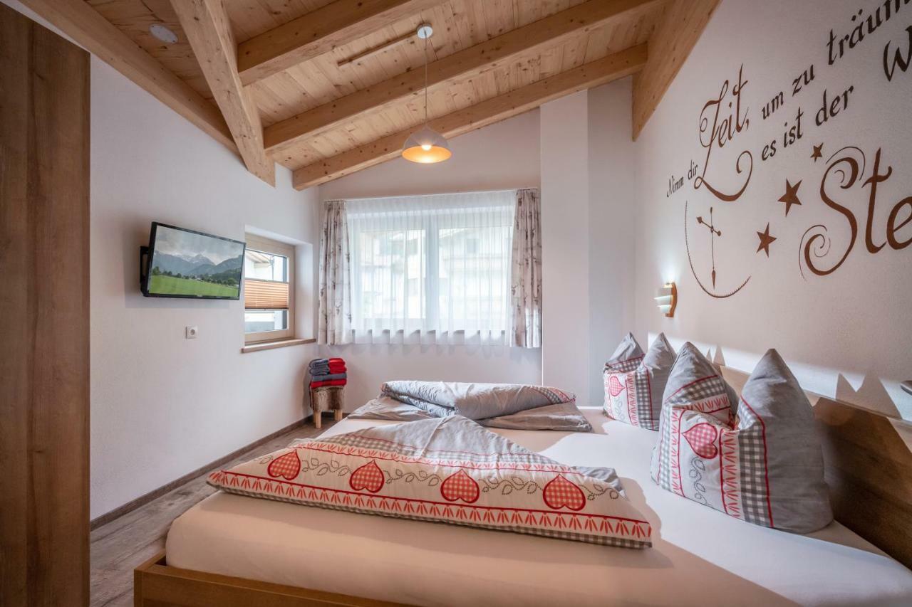 Alpinjuwel In Hippach Apartment ภายนอก รูปภาพ
